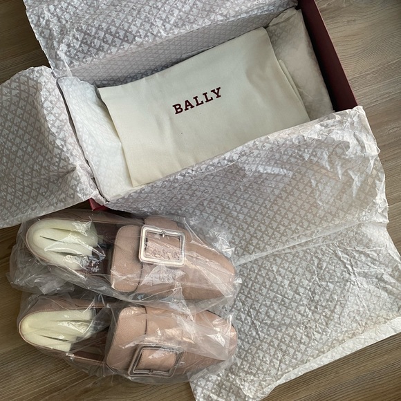 Bally Janelle Women’s Leather Slipper Rose/ Beige - Picture 10 of 12